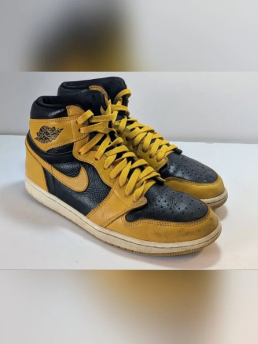 Nike Air Jordan 1 Retro High OG “Pollen” Men’s Size 10